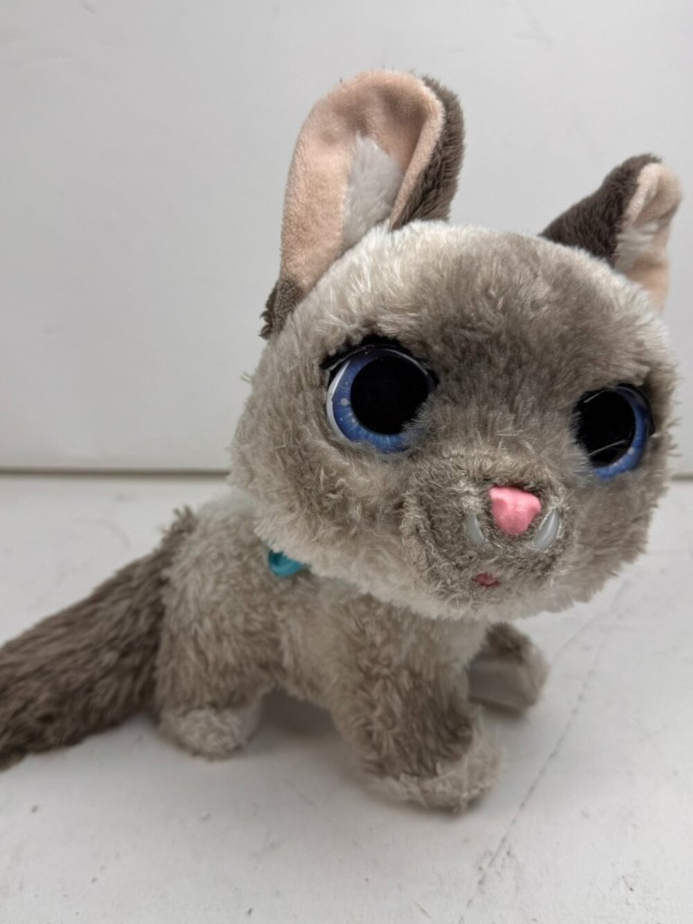 furReal Walkalots Big Wags Interactive Siamese Kitty Cat Plush Hasbro 2023 8"